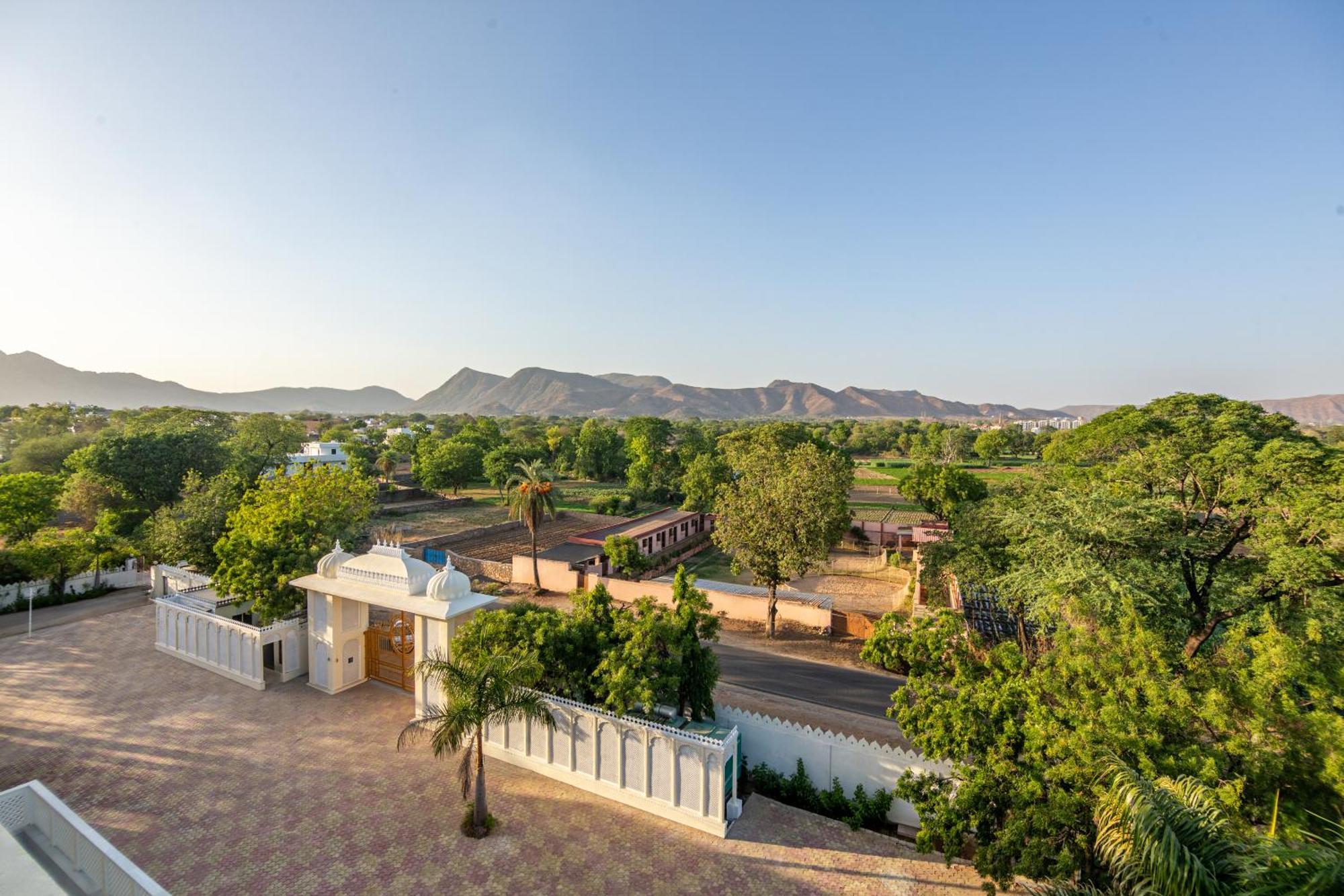 Sterling Aravalli ウダイプル エクステリア 写真